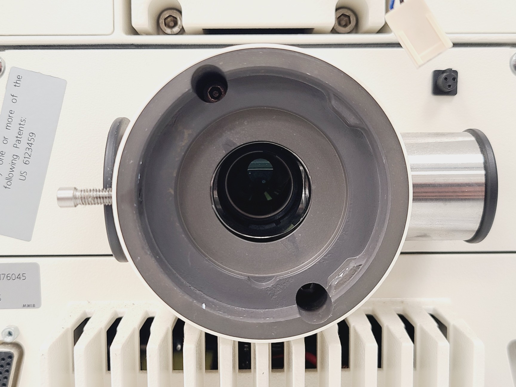Image of Zeiss Axiovert 200M Inverted Microscope Lab