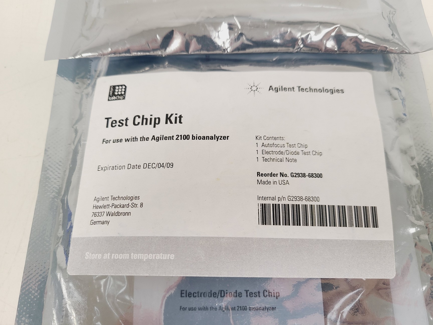 Image of Agilent 2100 Bioanalyzer (G2939A) w/ Various Accessories Lab