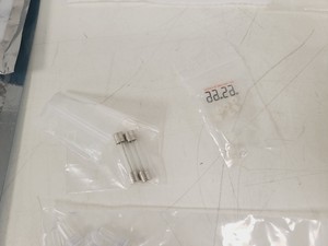 Thumbnail image of Agilent 2100 Bioanalyzer (G2939A) w/ Various Accessories Lab