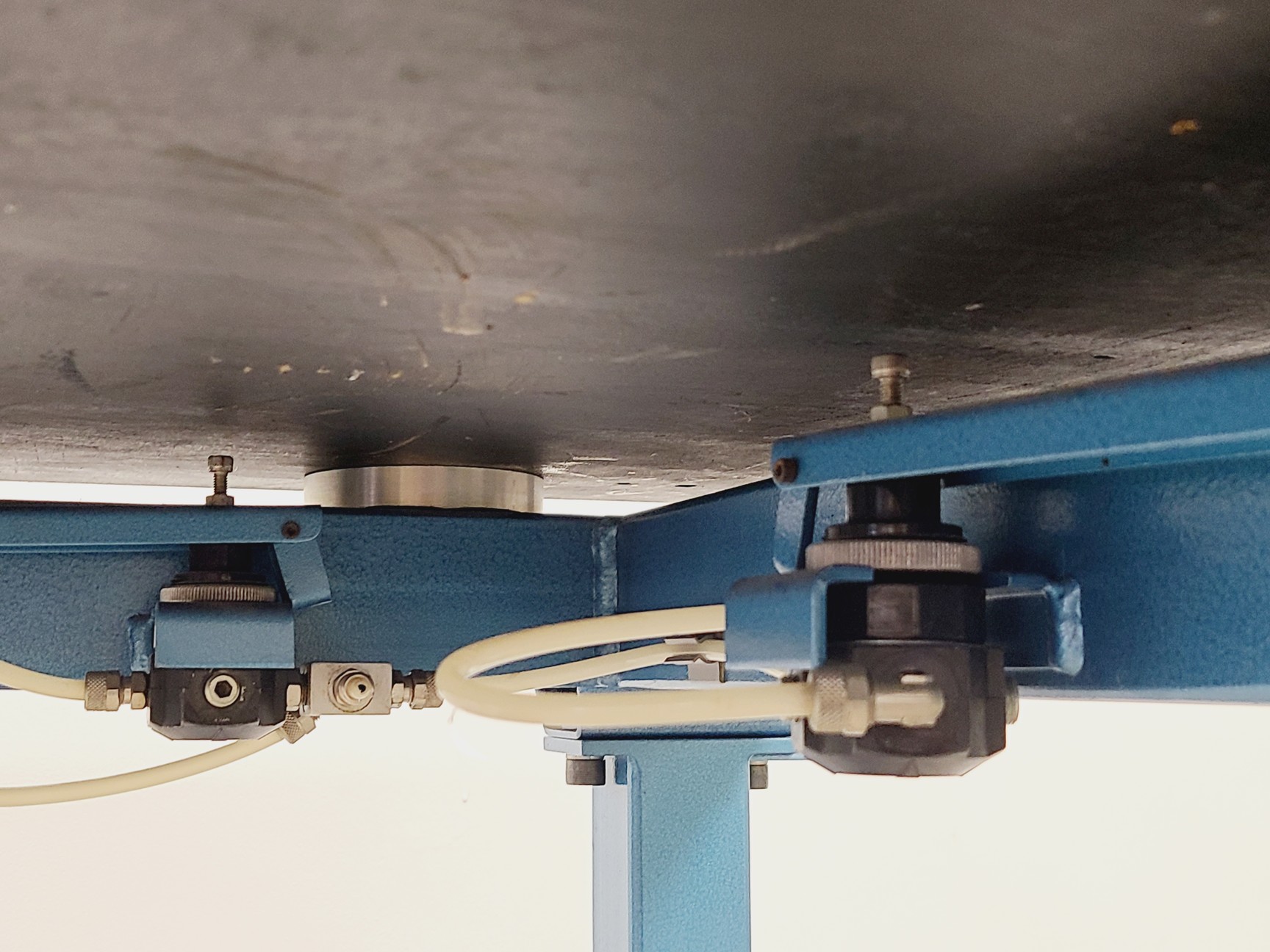 Image of Wentworth Laboratories AVT 701 Anti-Vibration Table