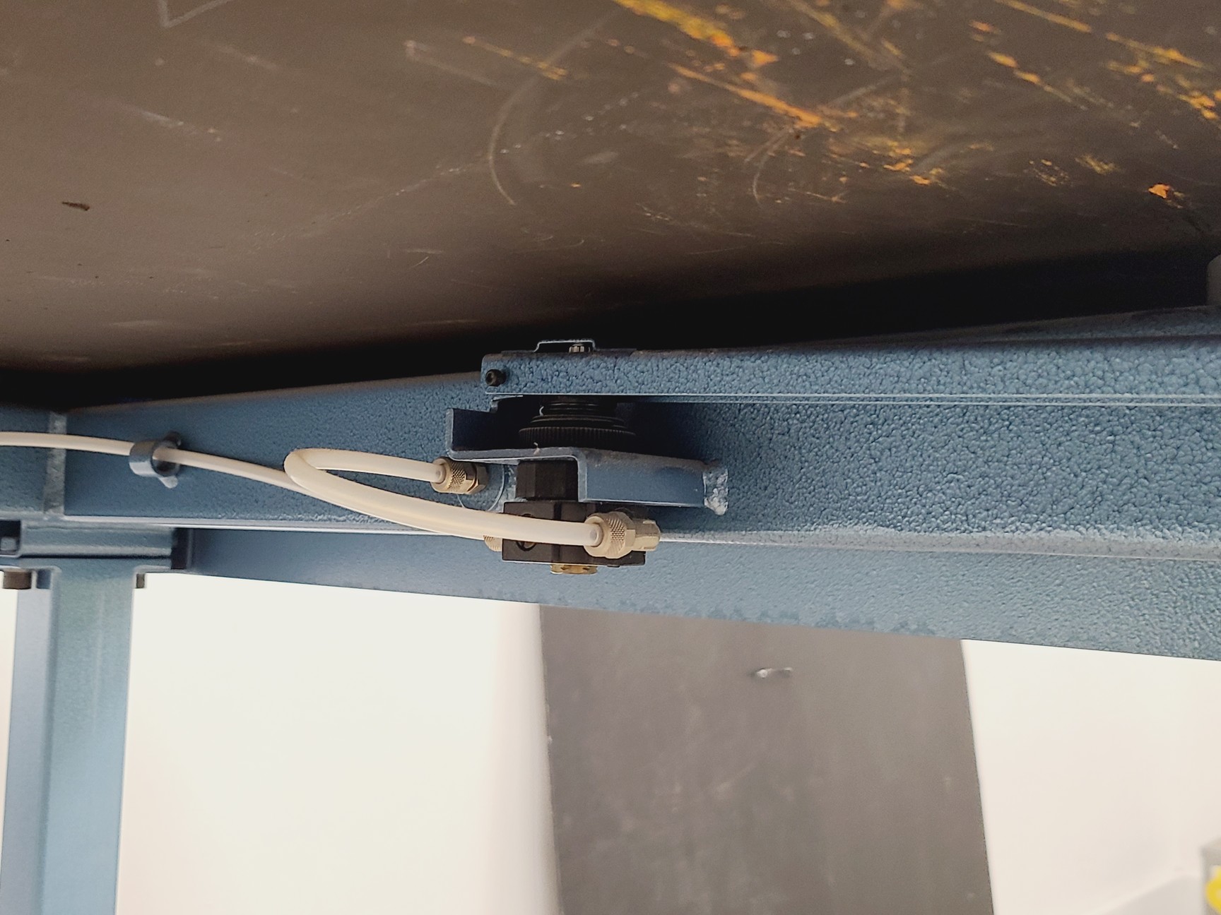 Image of Wentworth Laboratories AVT 702 Anti-Vibration Table