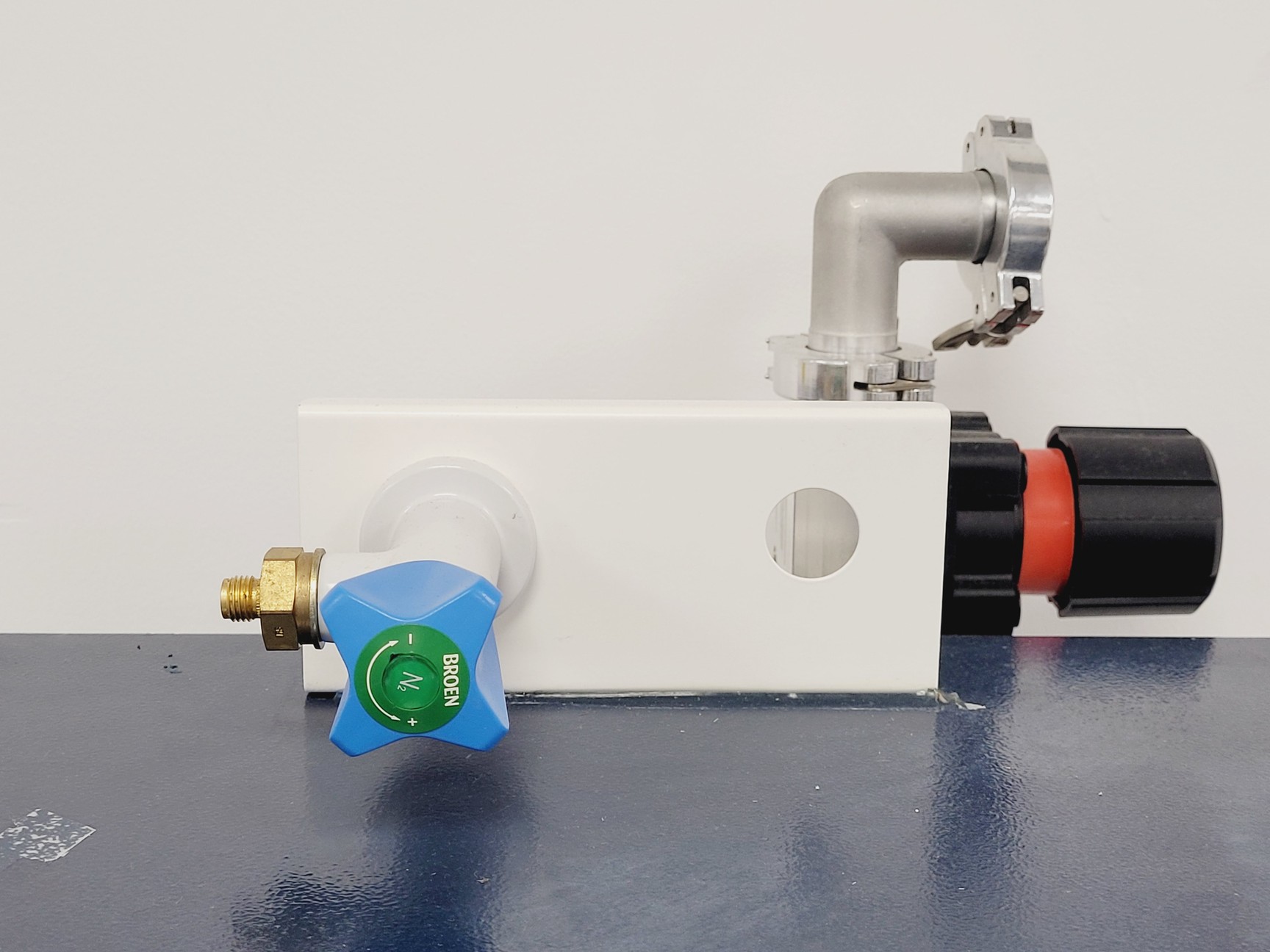 Image of SalvisLab VC50 Vacuum Drying Oven w/ Edwards RV5 Vacuum Pump