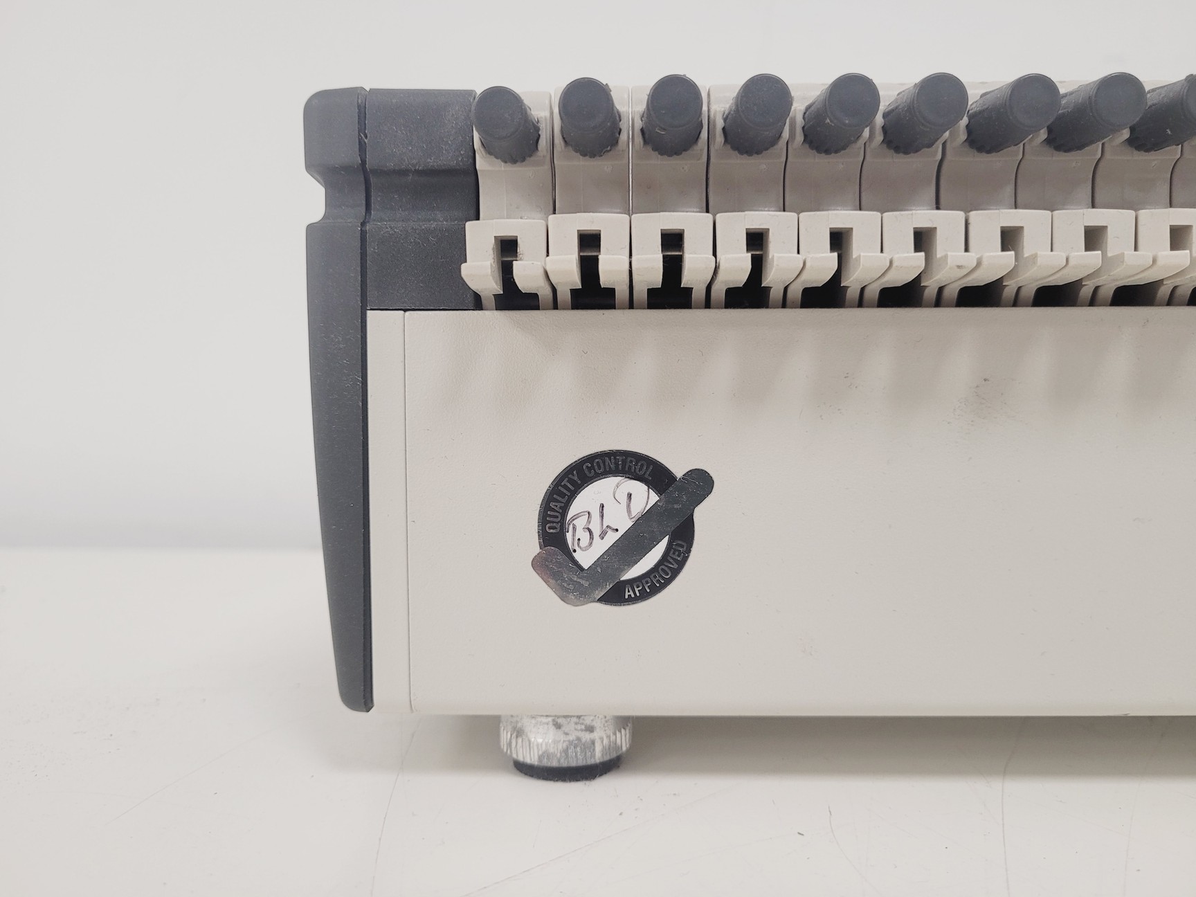Image of Watson Marlow 505Di Peristaltic Pump w/ 16 Channel 8 Roller Attachment