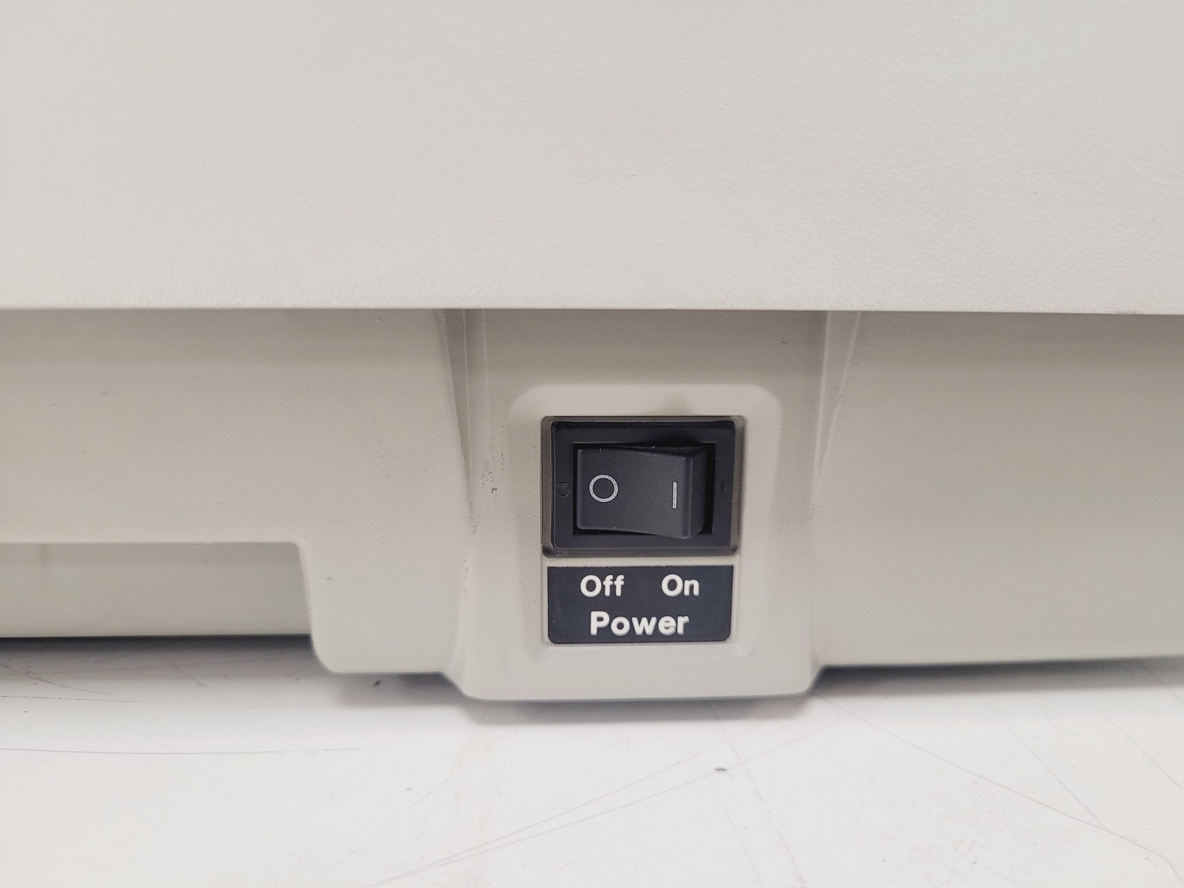 Image of Jasco V-530 UV VIS Spectrophotometer W/ HP Laptop and Software Lab