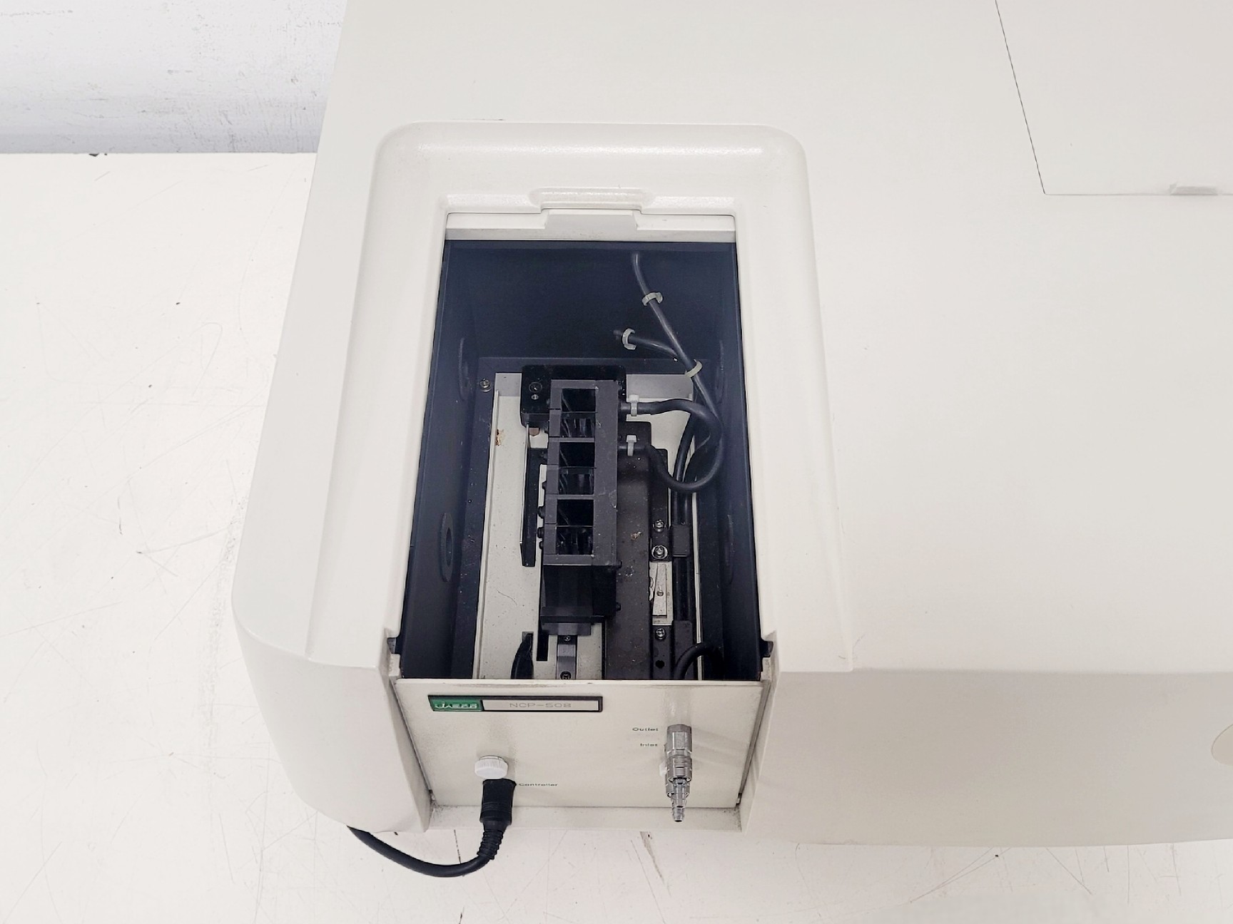 Image of Jasco V-530 UV VIS Spectrophotometer W/ HP Laptop and Software Lab