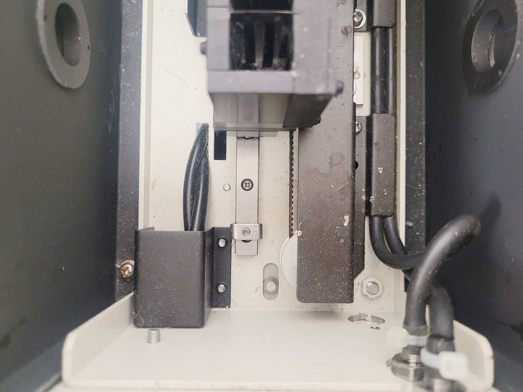 Image of Jasco V-530 UV VIS Spectrophotometer W/ HP Laptop and Software Lab