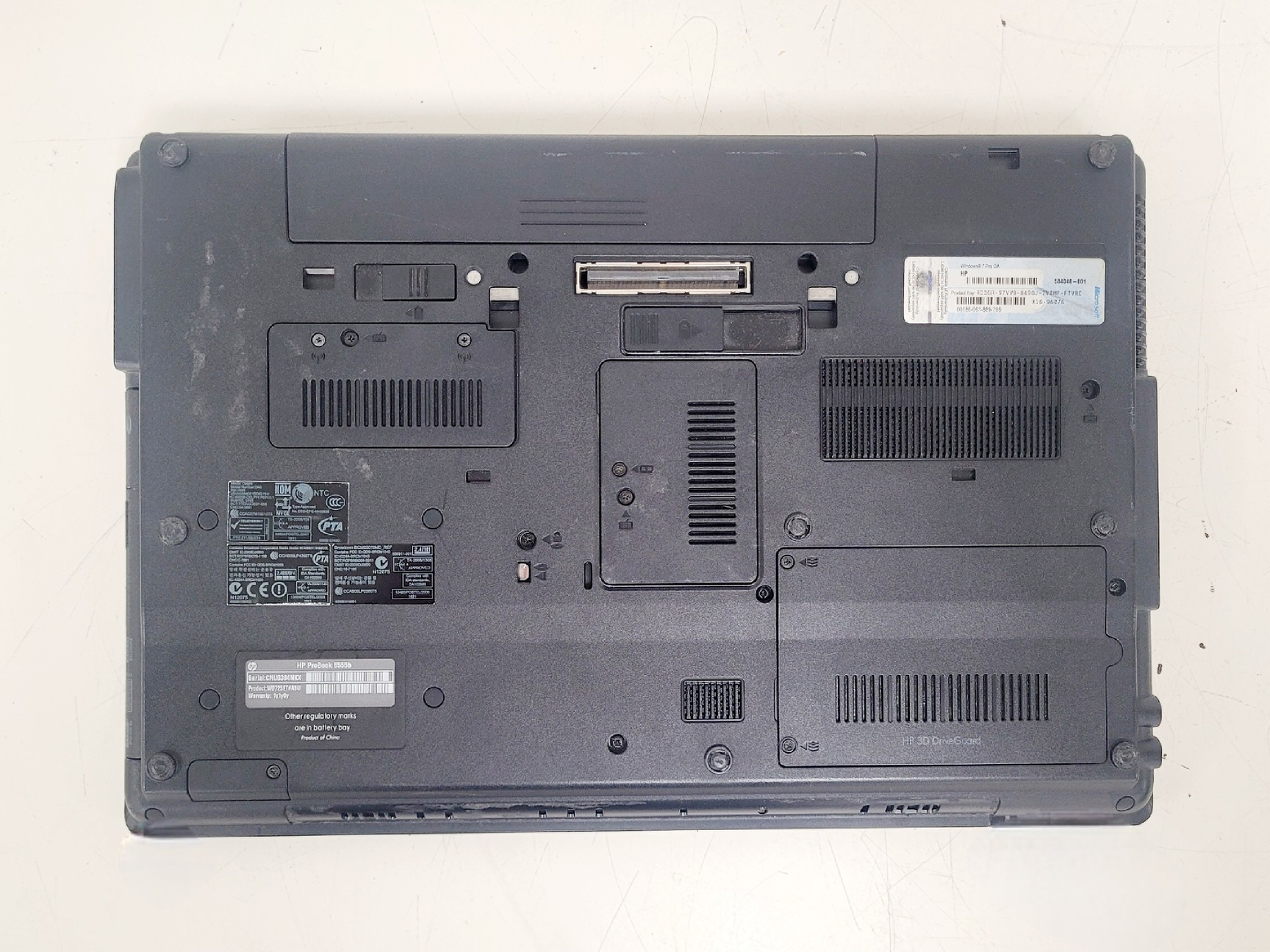 Image of Jasco V-530 UV VIS Spectrophotometer W/ HP Laptop and Software Lab