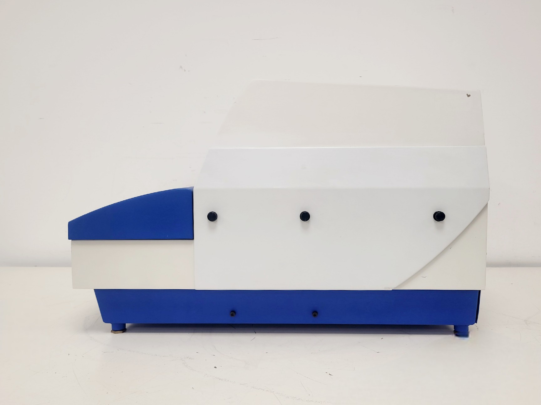 Image of Perkin Elmer Victor 2 1420 Multilabel Counter Microplate Reader Lab