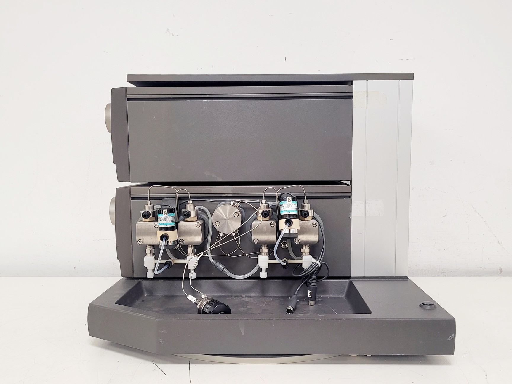 Image of Amersham Biosciences FPLC P-905 Pump & UPC-900 UV Controller Ettan MicroLC