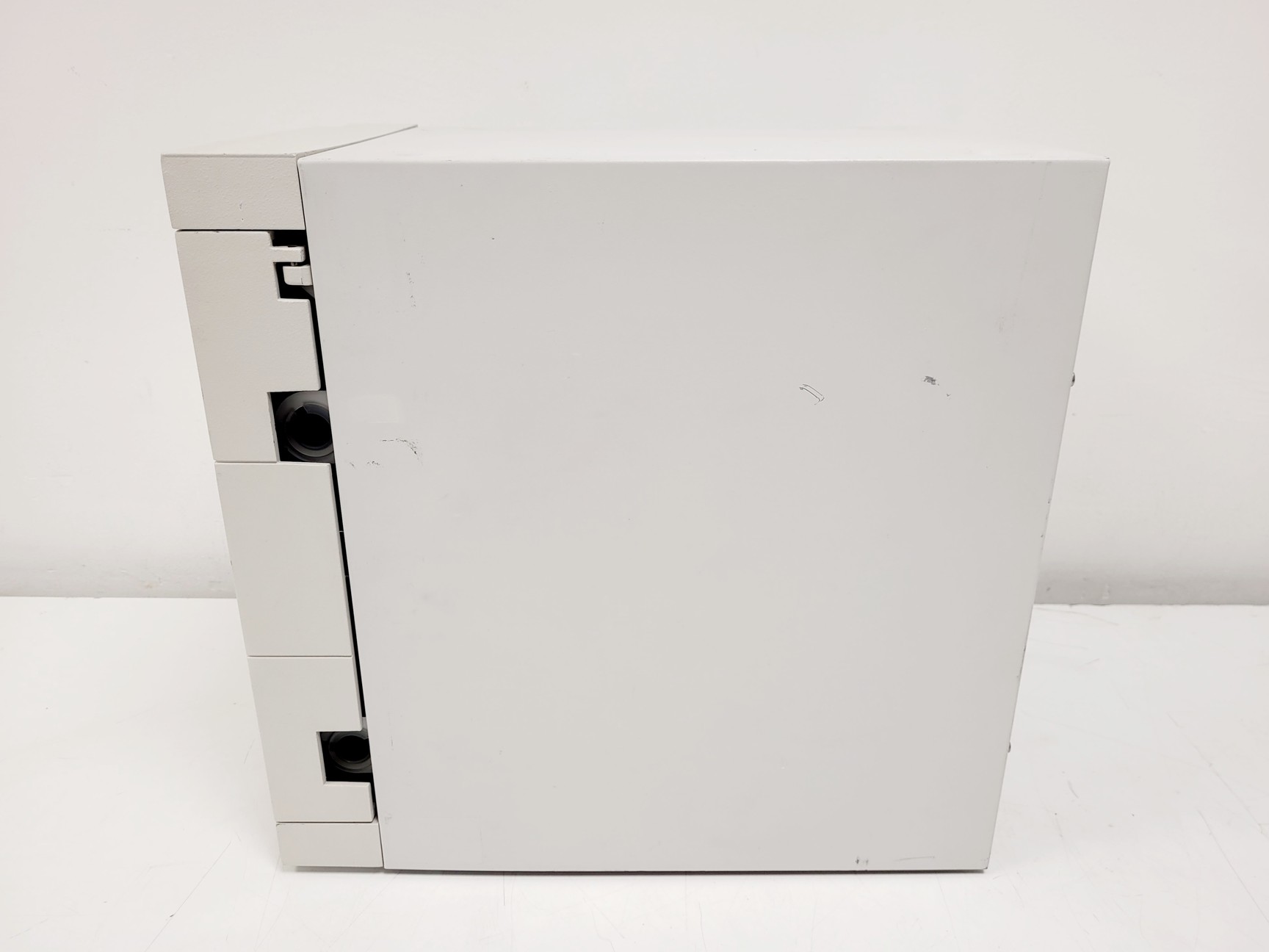 Image of Gilson HPLC 332 Pump HPLC Chromatography Lab