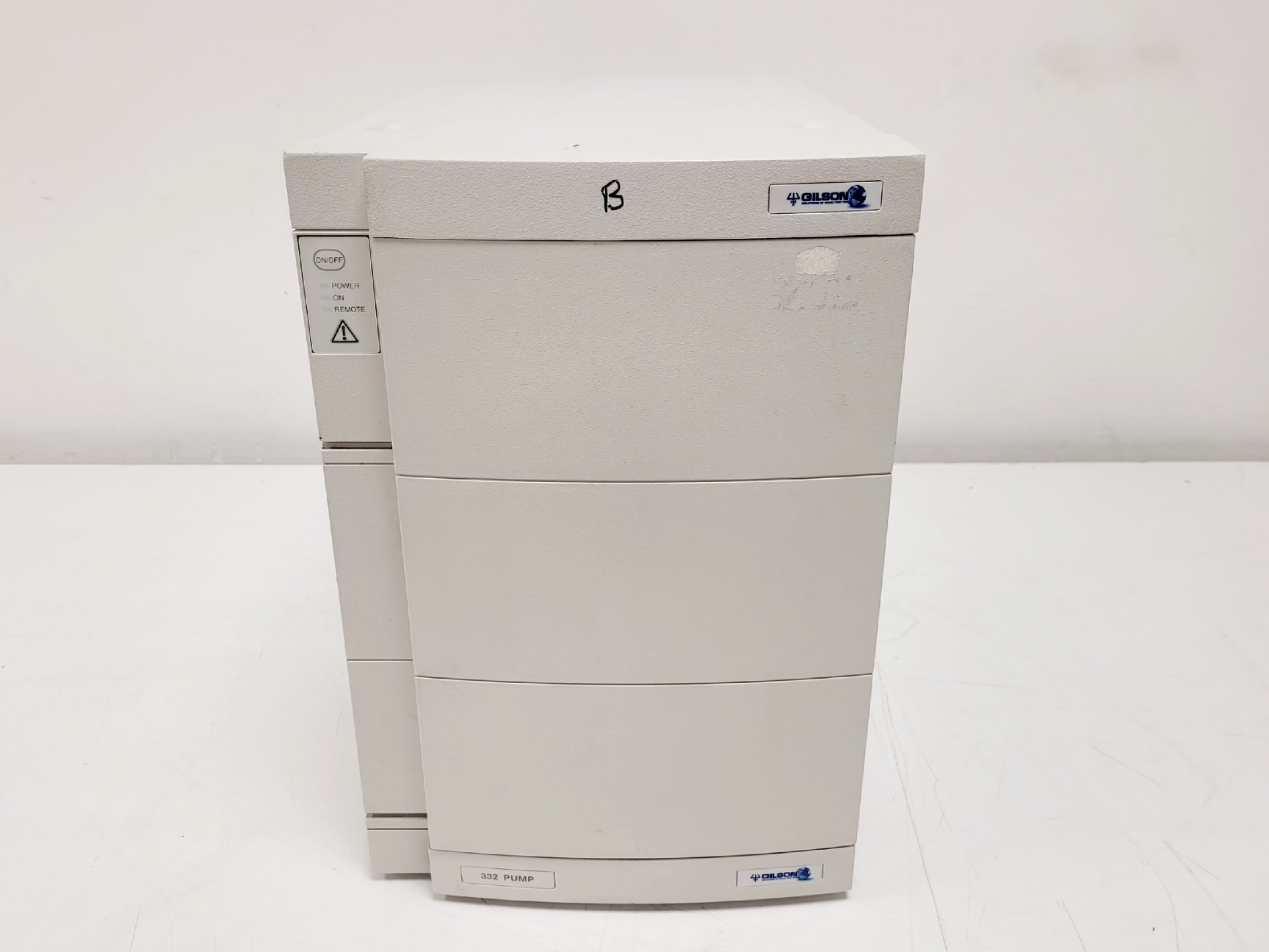 Image of Gilson HPLC 332 Pump HPLC Chromatography Lab