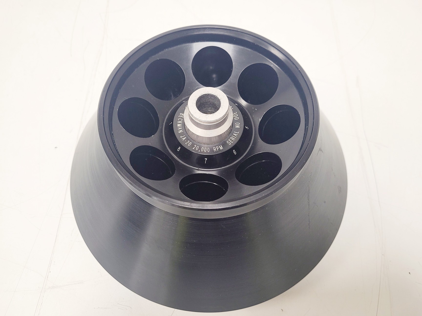 Image of BECKMAN JA-20 Fixed Angle Rotor 20000RPM Lab