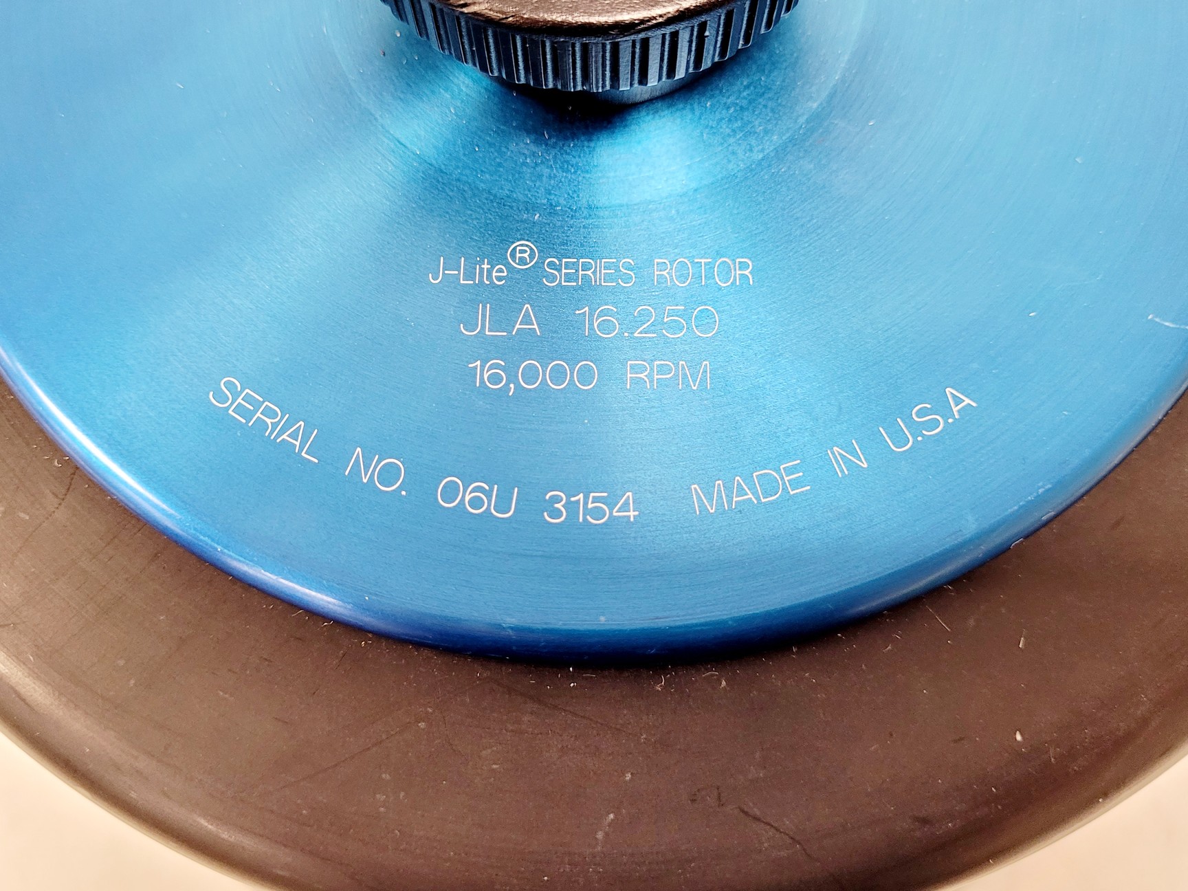 Image of Beckman J-lite Series JLA 16.250 16000RPM