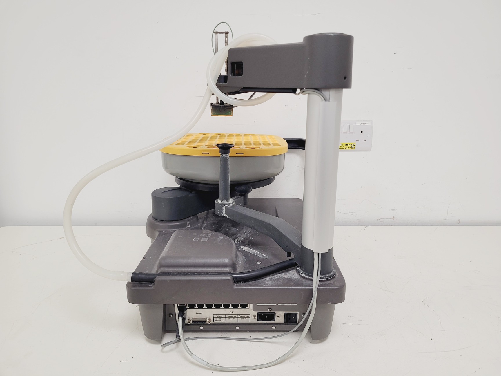 Image of Amersham Biosciences Frac-950 Fraction Collector Chromatography 
