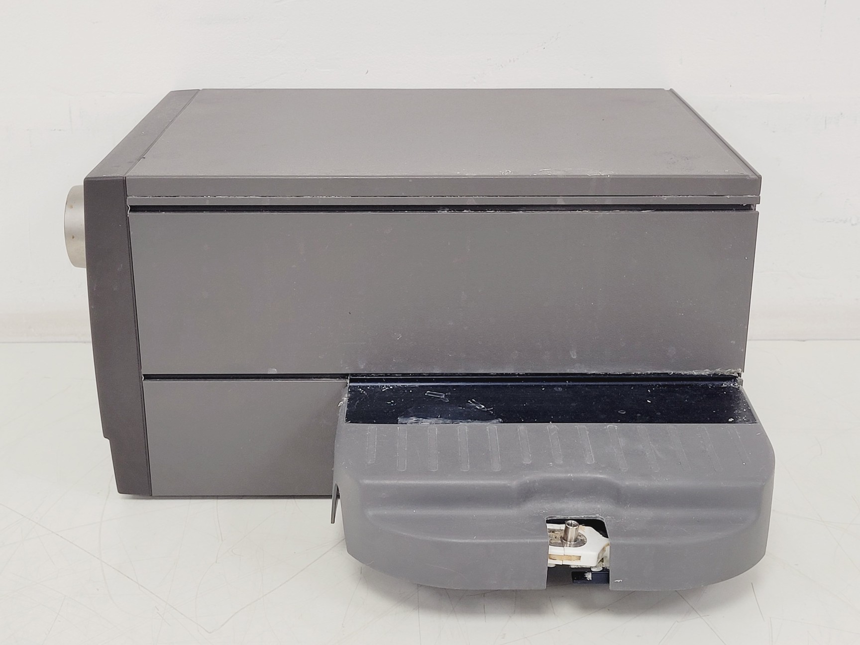 Image of Amersham Biosciences UV-900 FPLC Chromatography Lab