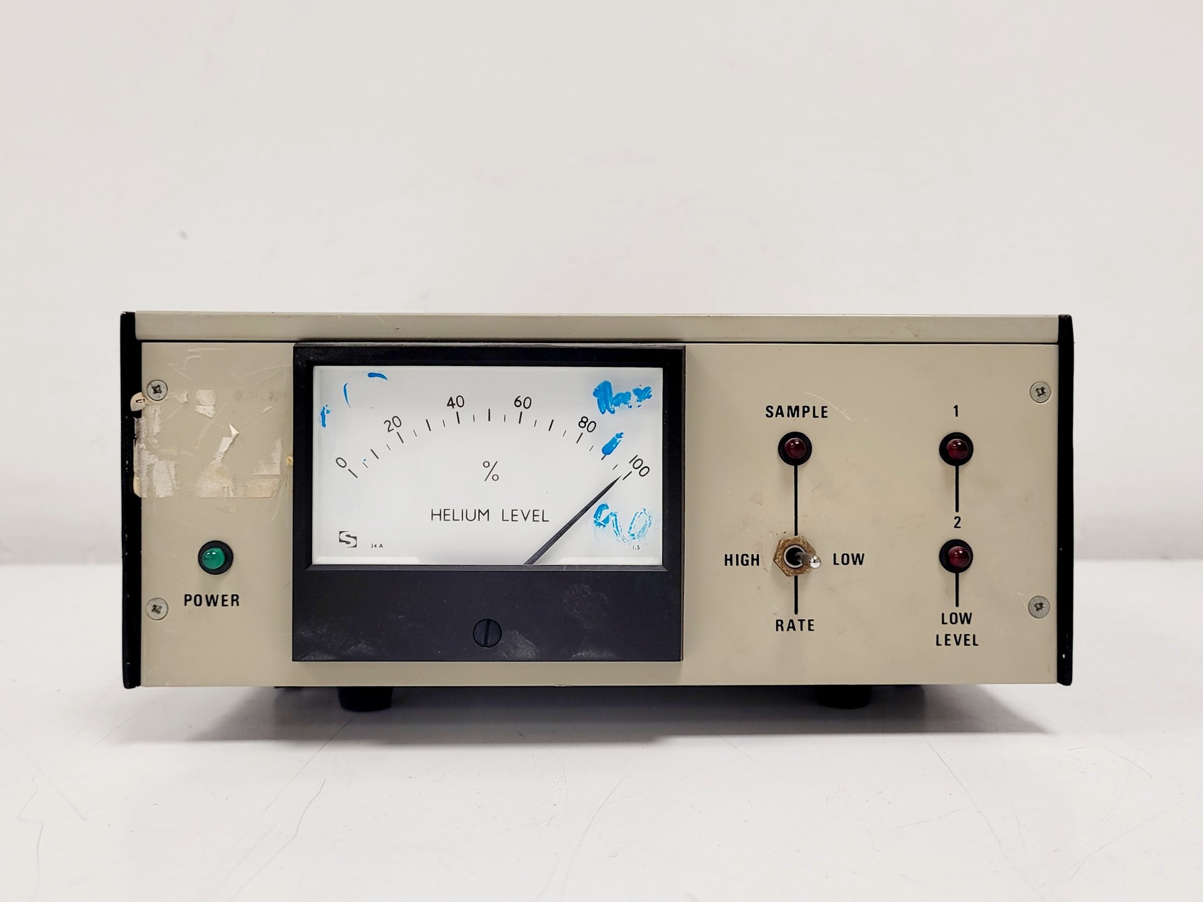 Image of Oxford Instruments C28232 Superconducting Magnet System w/ Helium Gauge & Cables