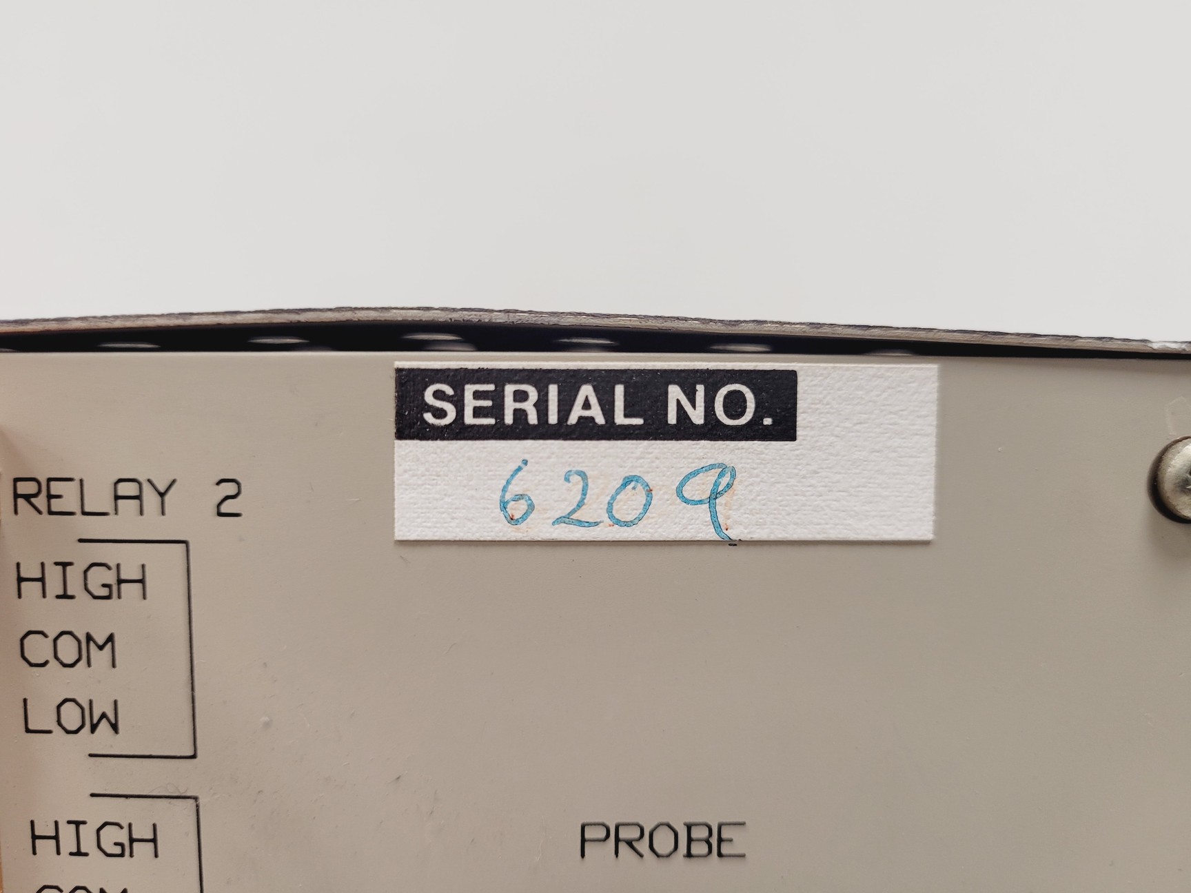 Image of Oxford Instruments C28232 Superconducting Magnet System w/ Helium Gauge & Cables