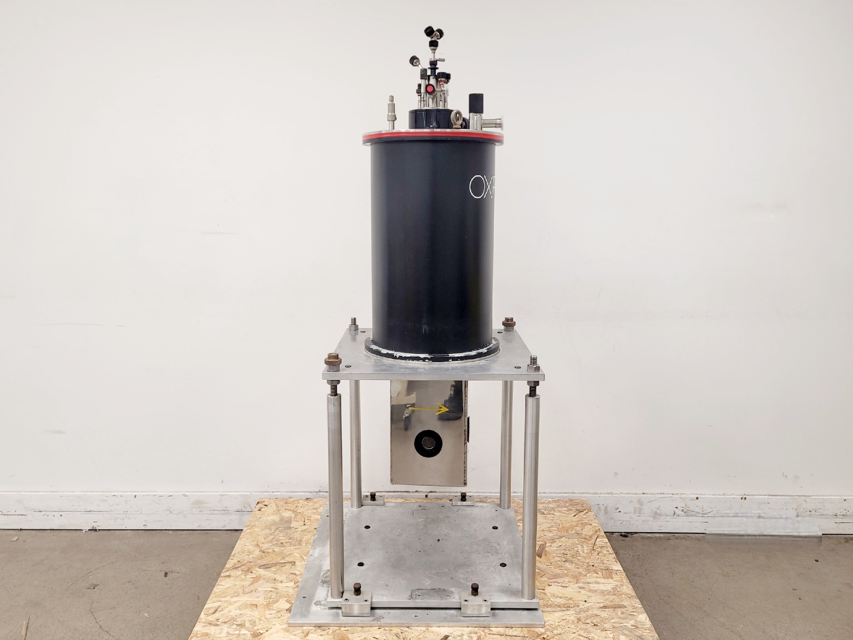 Image of Oxford Instruments Superconducting Magnet System w/ Nitrogen/Helium Gauge