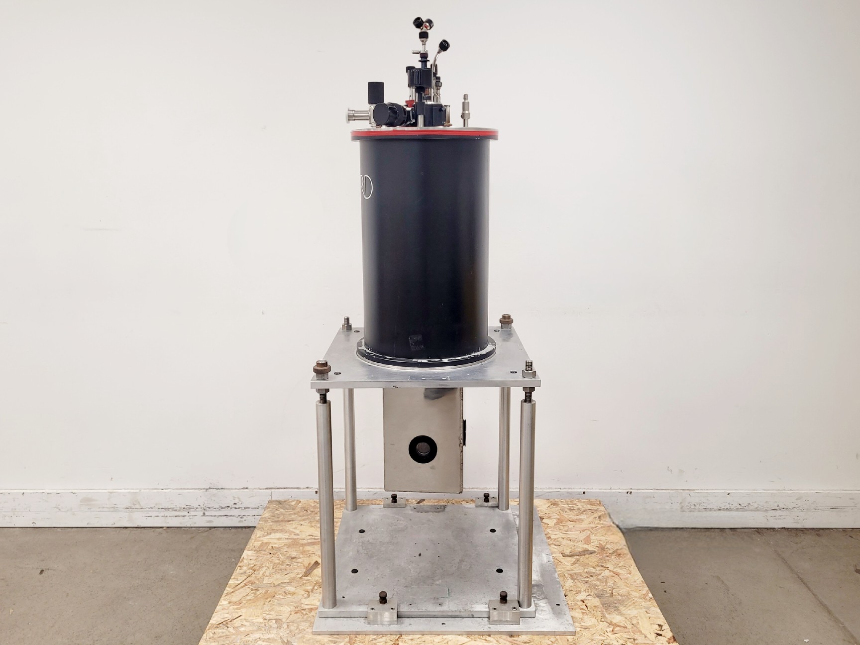 Image of Oxford Instruments Superconducting Magnet System w/ Nitrogen/Helium Gauge