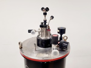 Thumbnail image of Oxford Instruments Superconducting Magnet System w/ Nitrogen/Helium Gauge