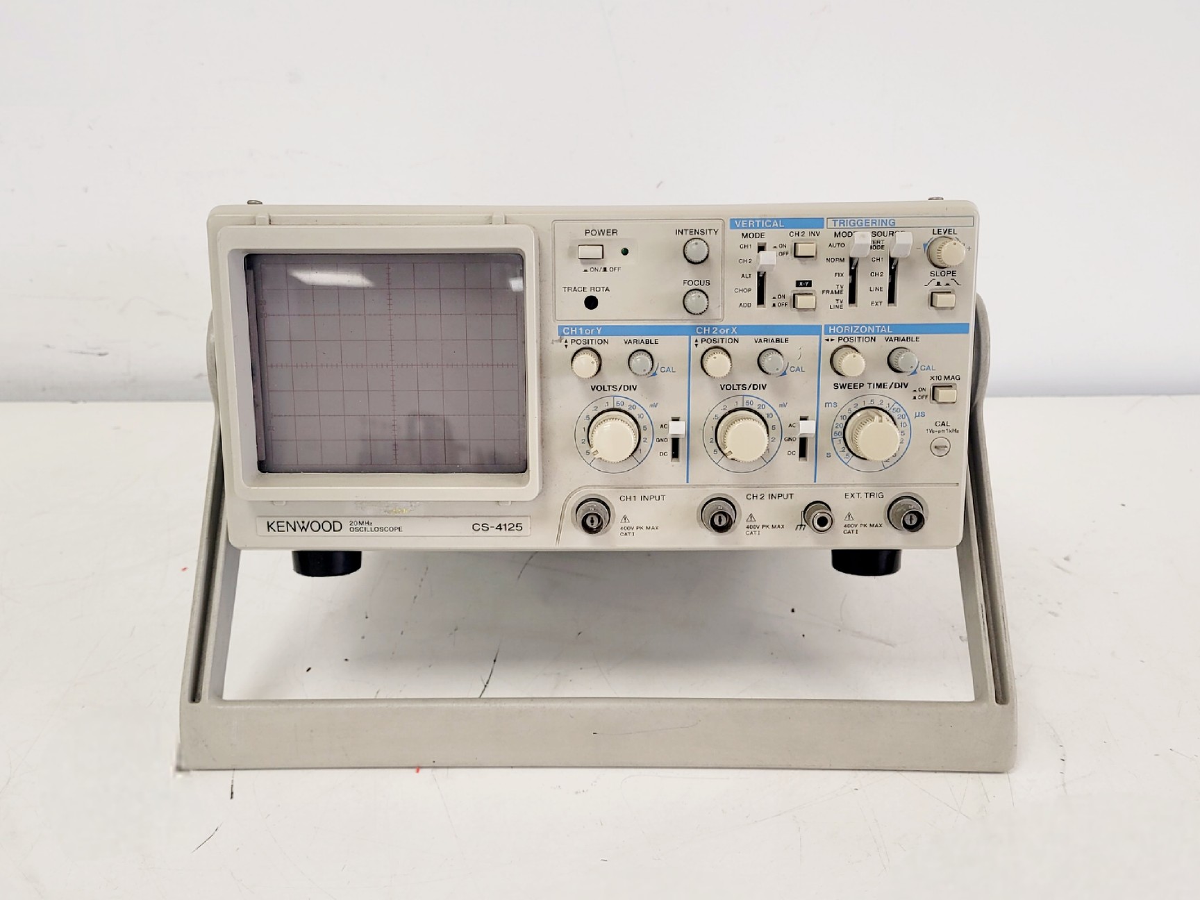 Image of Job Lot of 7 x Kenwood CS-4125 Oscilloscopes 20MHz