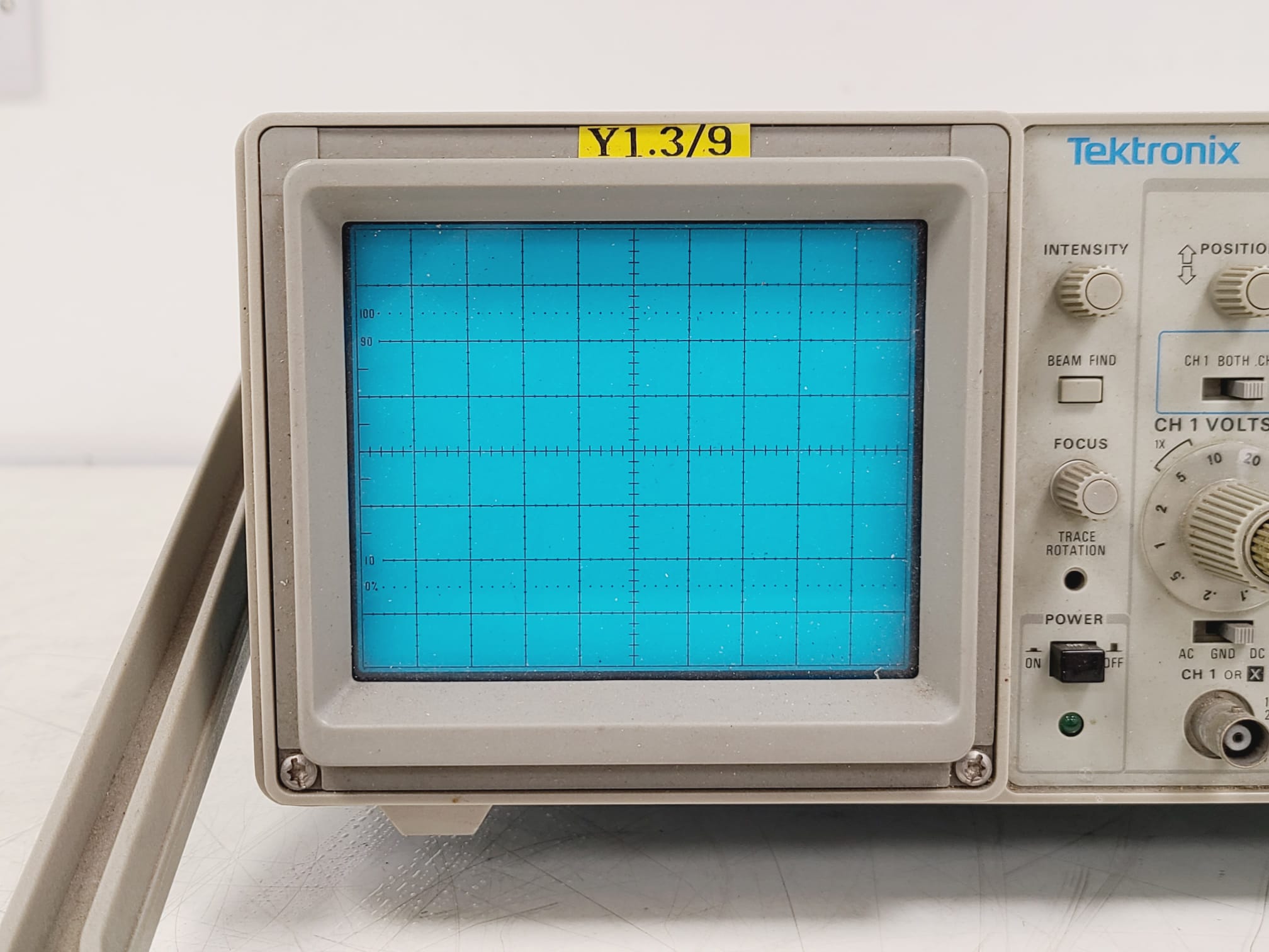 Image of Tektronix 2225 Analog Oscilloscope 50MHz 