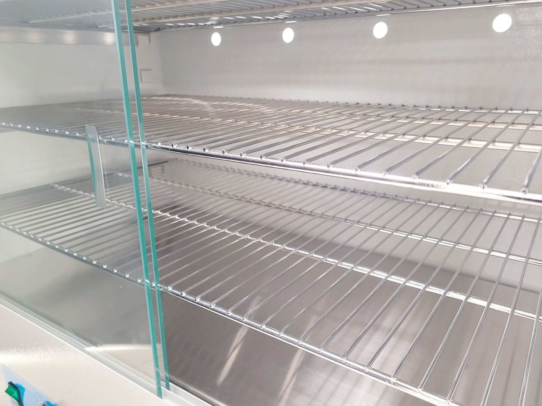 Image of Genlab DC125 Benchtop Laboratory Drying Cabinet