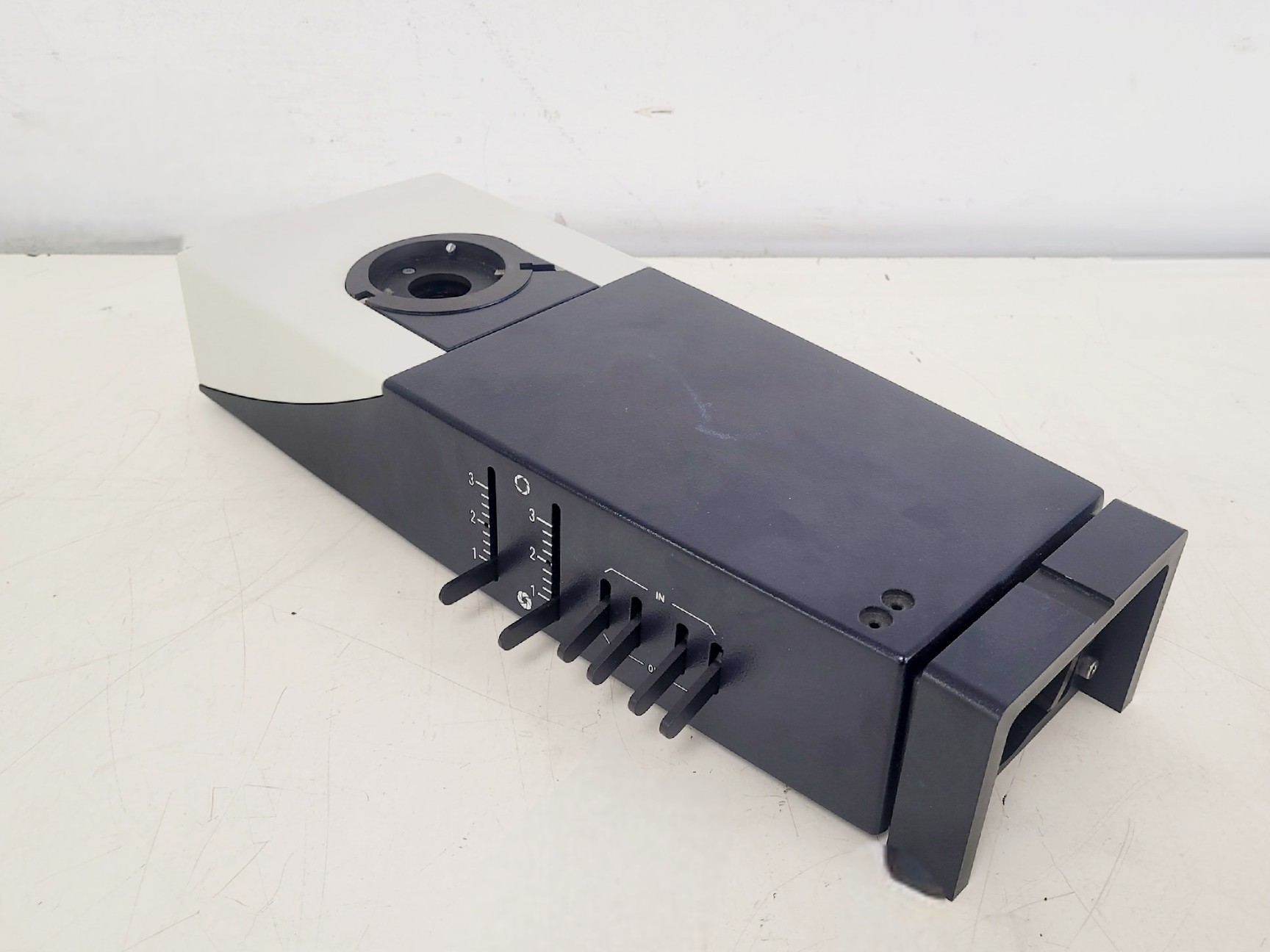 Image of Leica DM Series Fluorescent Attachment (PN: 11 505 236)