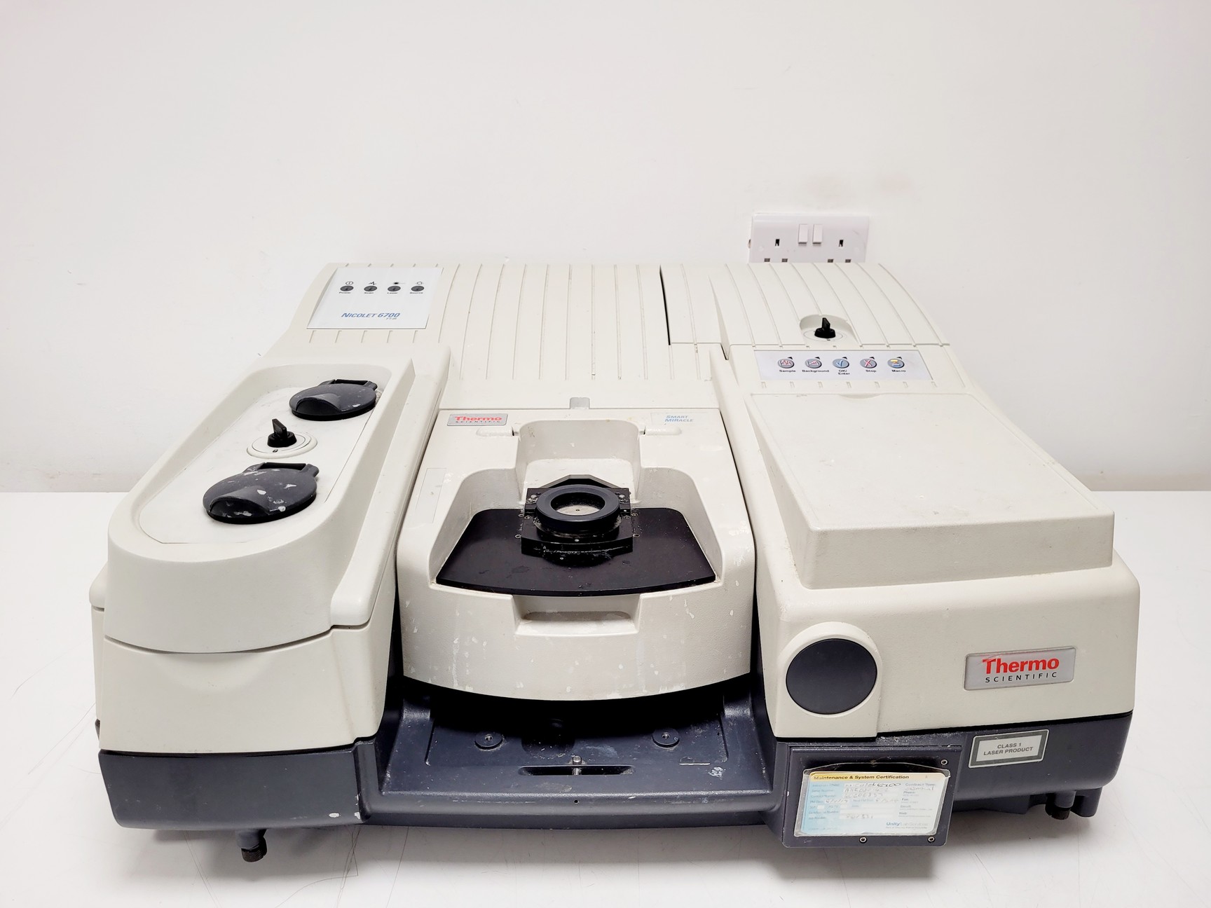 Image of Thermo Scientific Nicolet 6700 FTIR Spectrometer w/ Thermo DTGS Lab 