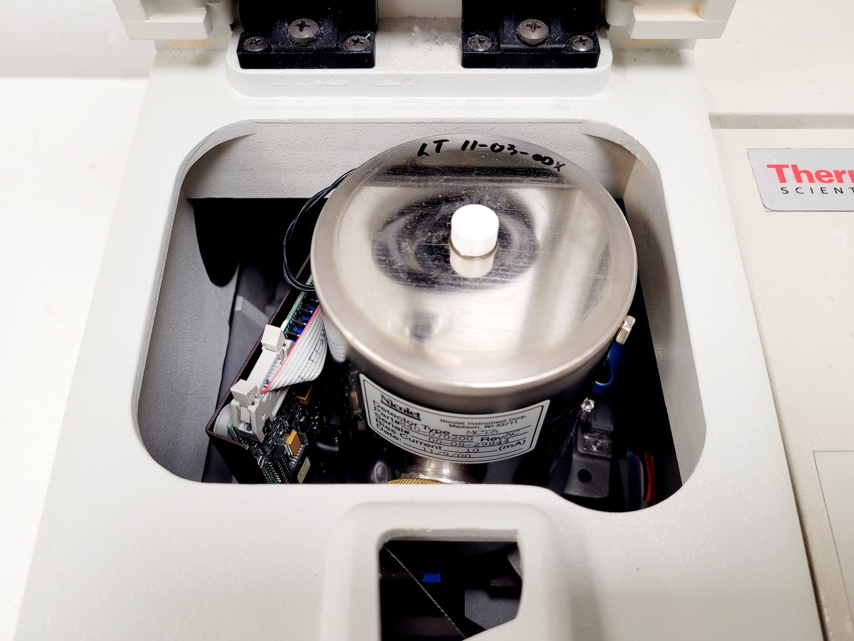 Image of Thermo Scientific Nicolet 6700 FTIR Spectrometer w/ Thermo DTGS Lab 