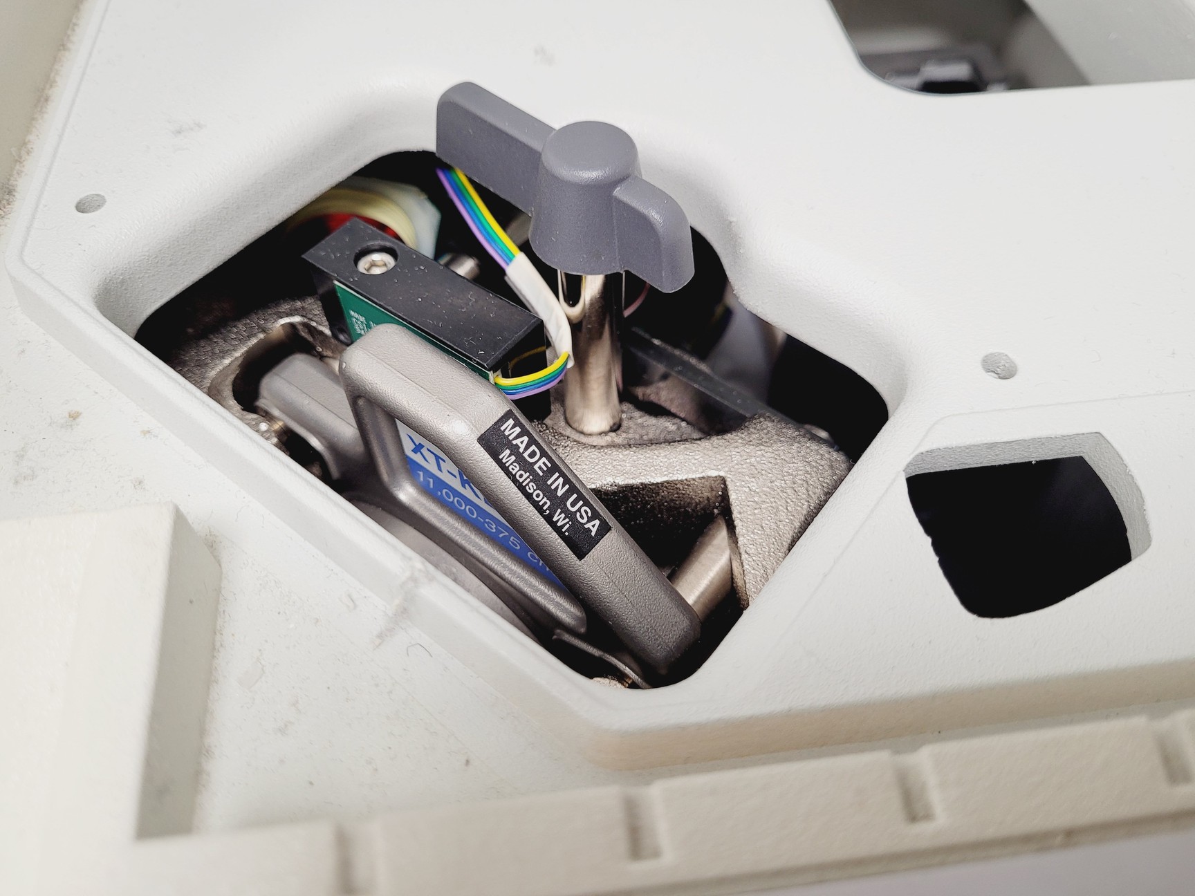 Image of Thermo Scientific Nicolet 6700 FTIR Spectrometer w/ Thermo DTGS Lab 
