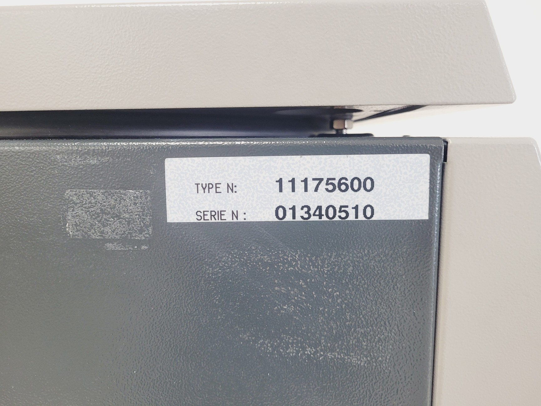 Image of Jouan B4i Benchtop Centrifuge w/ S40 Rotor 4300RPM Lab