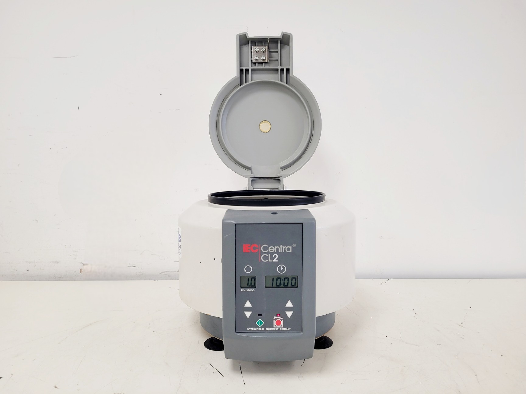 Image of IEC Centra CL2 Centrifuge w/ 236 Rotor 3900RPM Lab