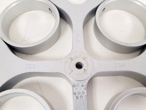 Thumbnail image of IEC Centra CL2 Centrifuge w/ 236 Rotor 3900RPM Lab