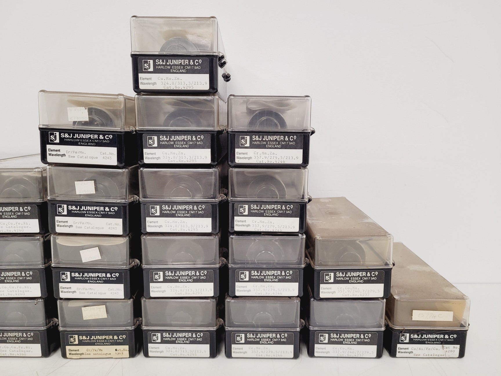 Image of Job Lot of 30 x S&J Juniper & Co Hollow Cathode Lamps - Various Elements