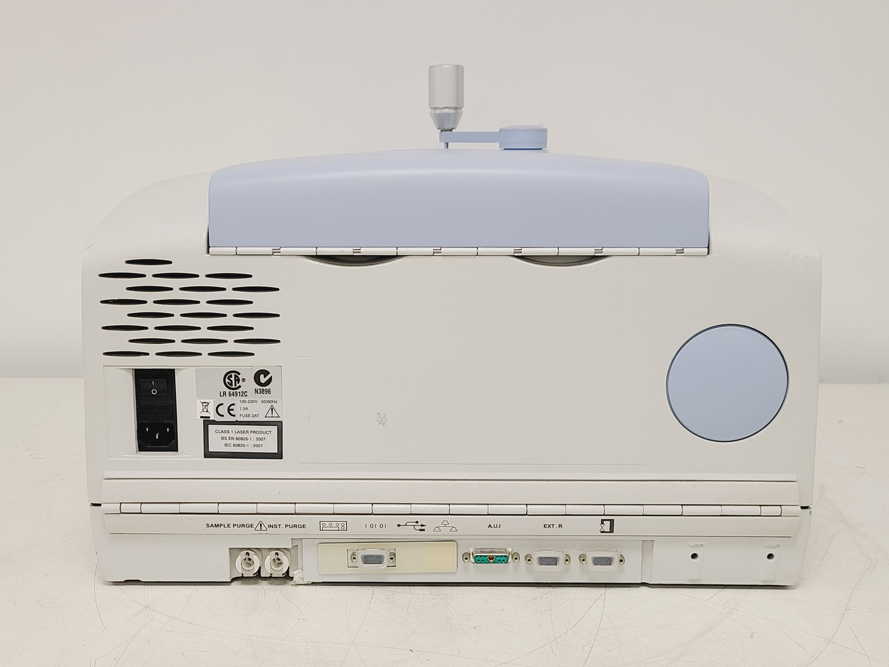 Image of Perkin Elmer Spectrum 100 FT-IR Spectrometer w/ Universal ATR Sampling Accessory