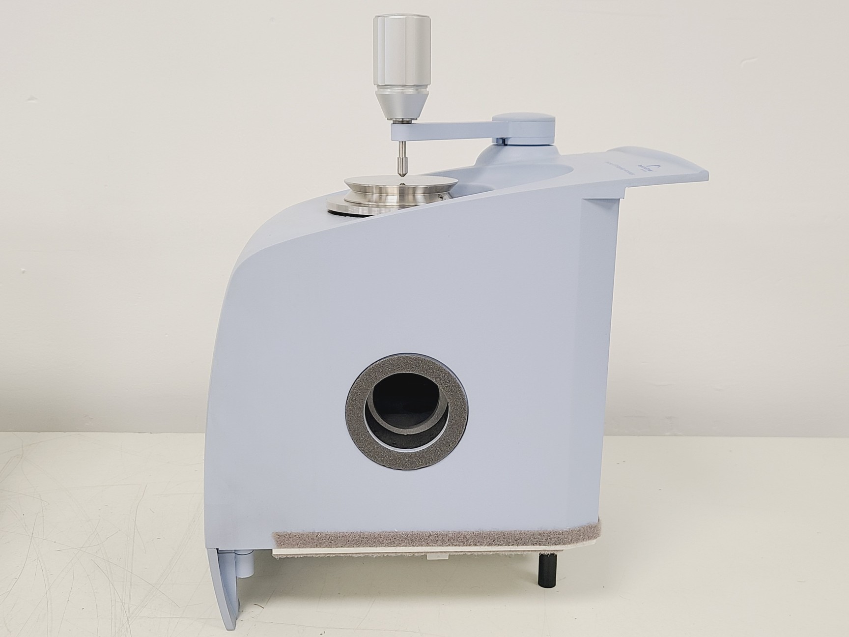 Image of Perkin Elmer Spectrum 100 FT-IR Spectrometer w/ Universal ATR Sampling Accessory