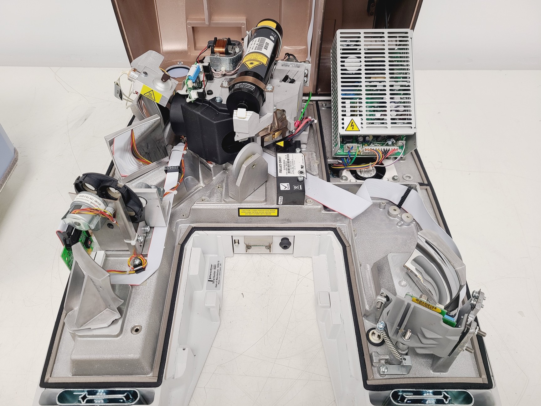 Image of Perkin Elmer Spectrum 100 FT-IR Spectrometer w/ Universal ATR Sampling Accessory