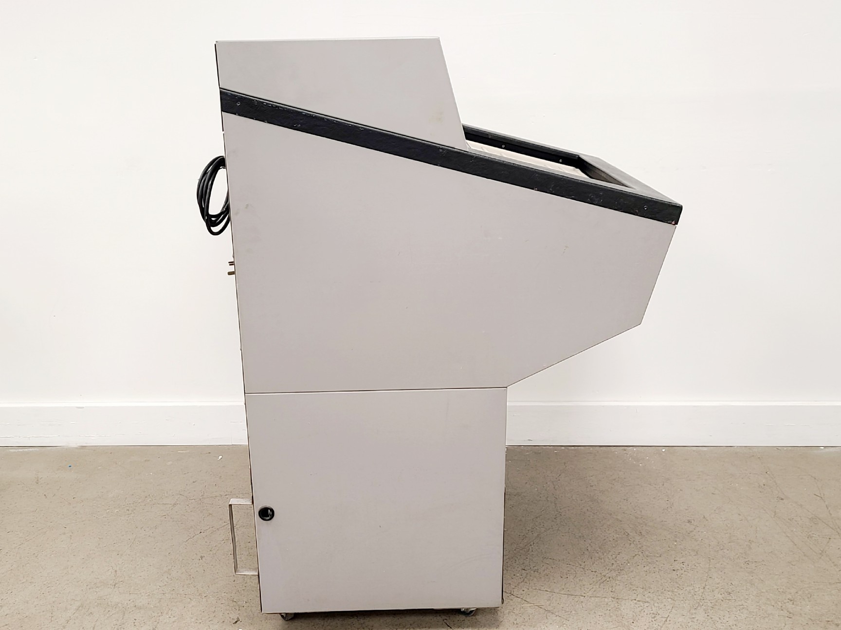 Image of Bright Instrument OTF/AS/MR/D 89199 Cryostat
