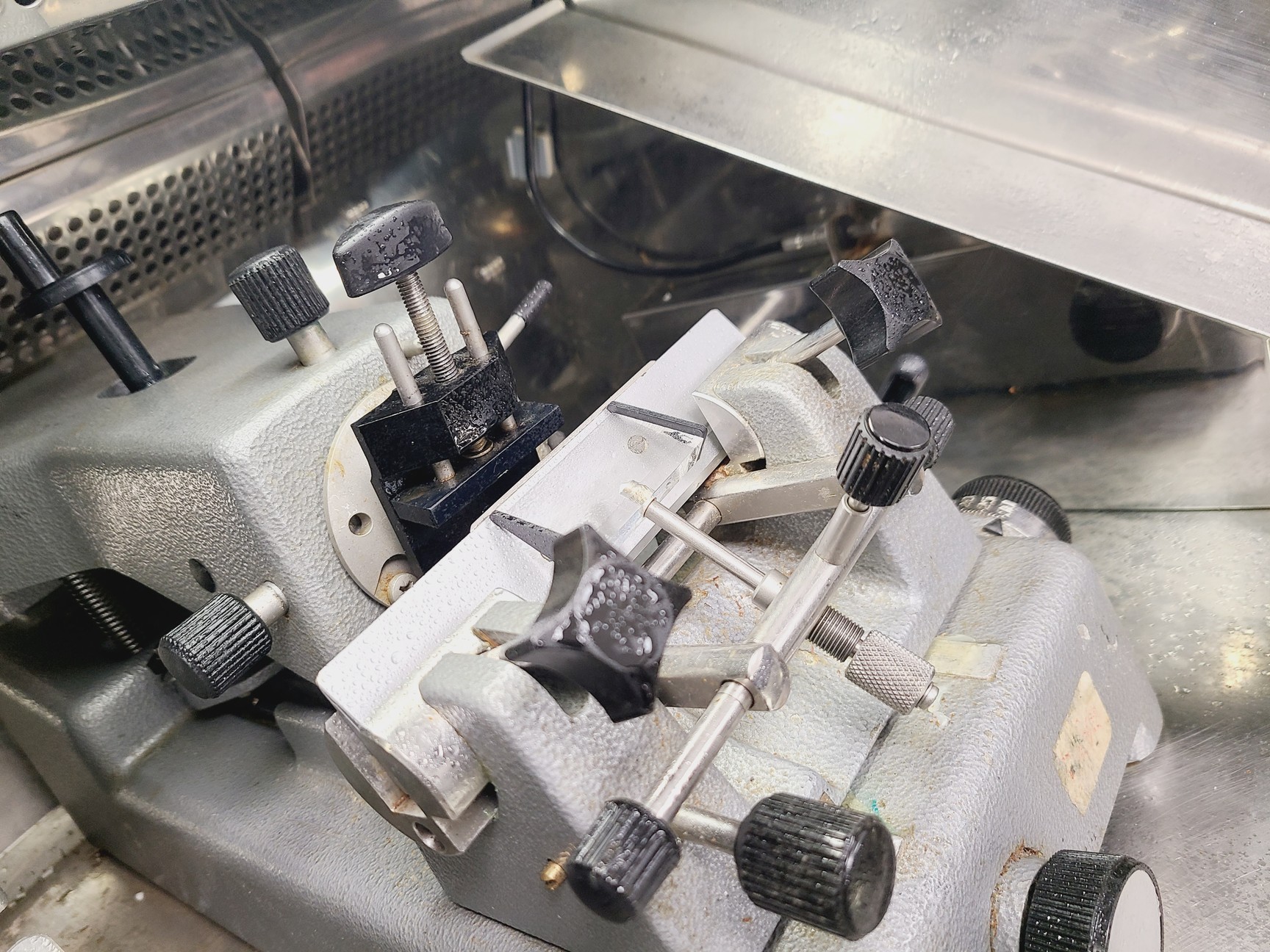 Image of Bright Instrument OTF/AS/MR/D 89199 Cryostat