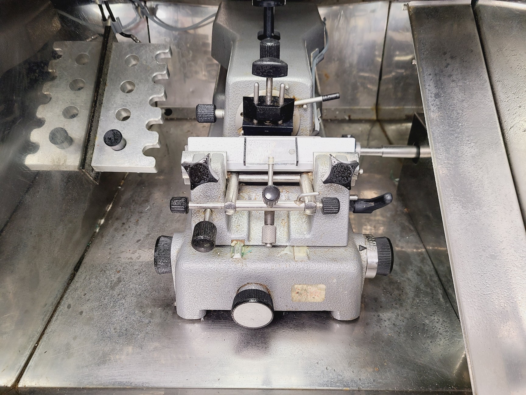 Image of Bright Instrument OTF/AS/MR/D 89199 Cryostat