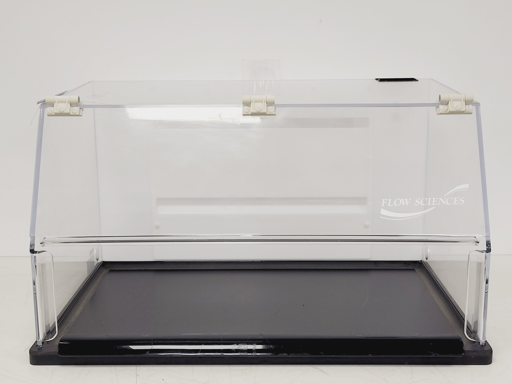 Image of Flow Sciences 31VBSE Ventilated Balance Enclosure W/ Extractor Fan