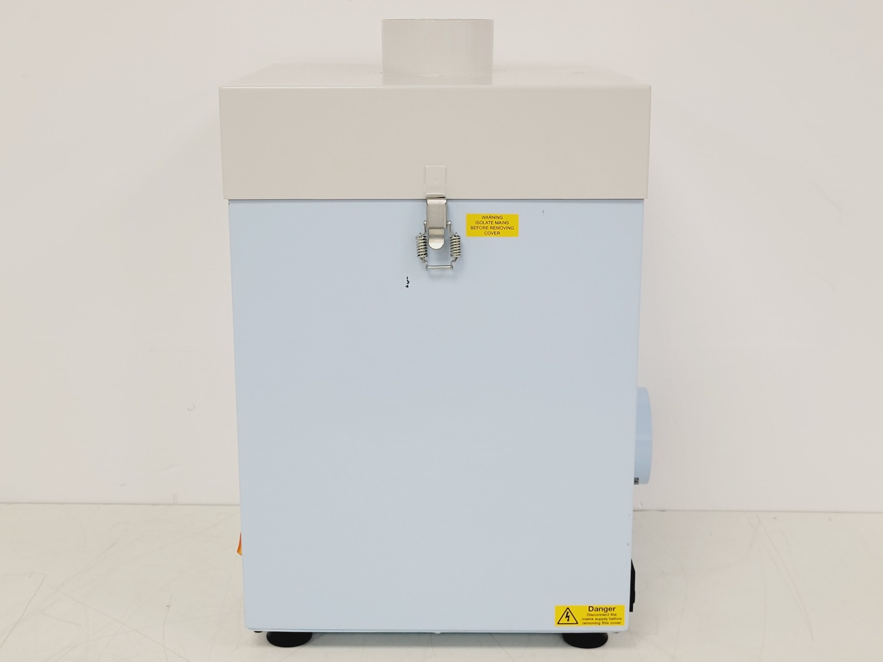 Image of Flow Sciences 31VBSE Ventilated Balance Enclosure W/ Extractor Fan
