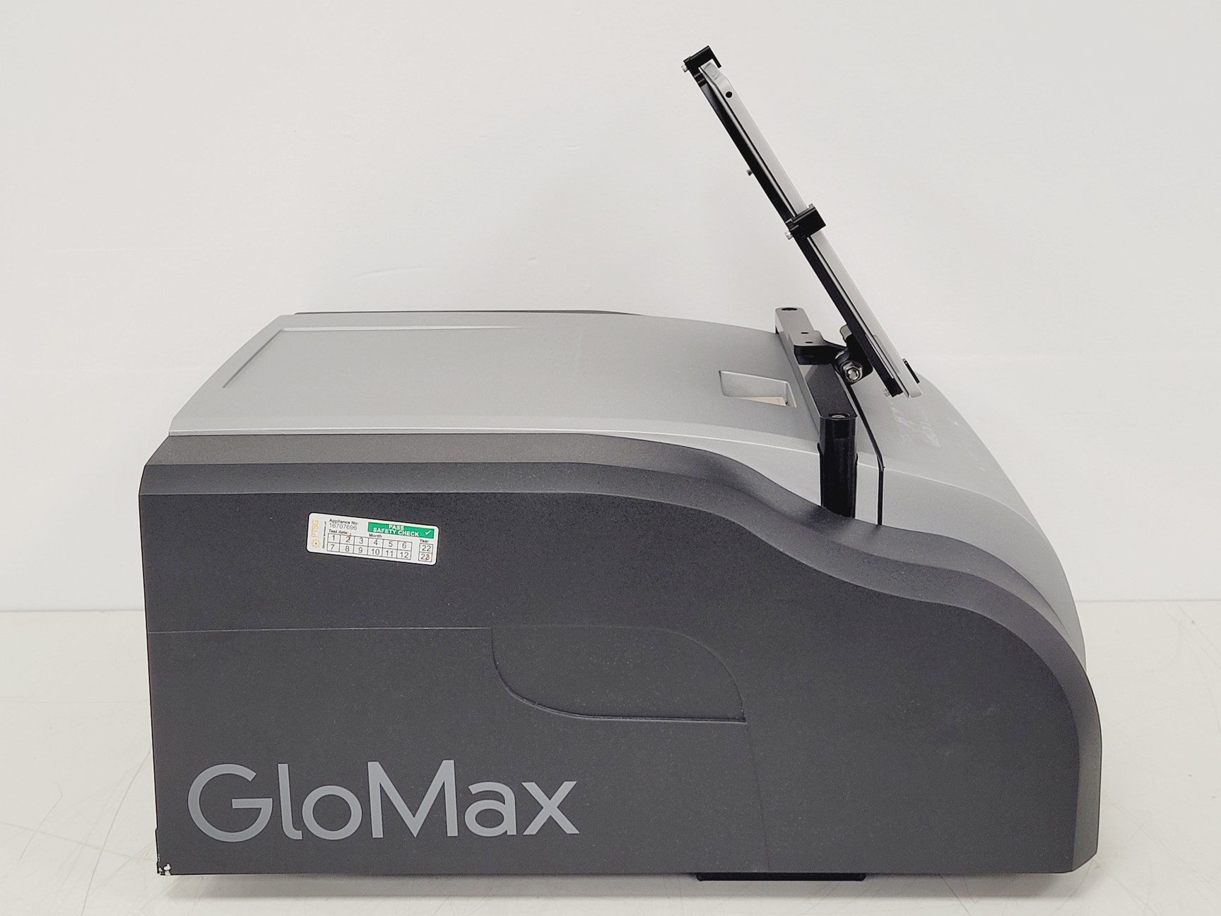Image of Promega GloMax Explorer GM3500 Multimode Plate Reader W/ Microsoft Surface Pro 7