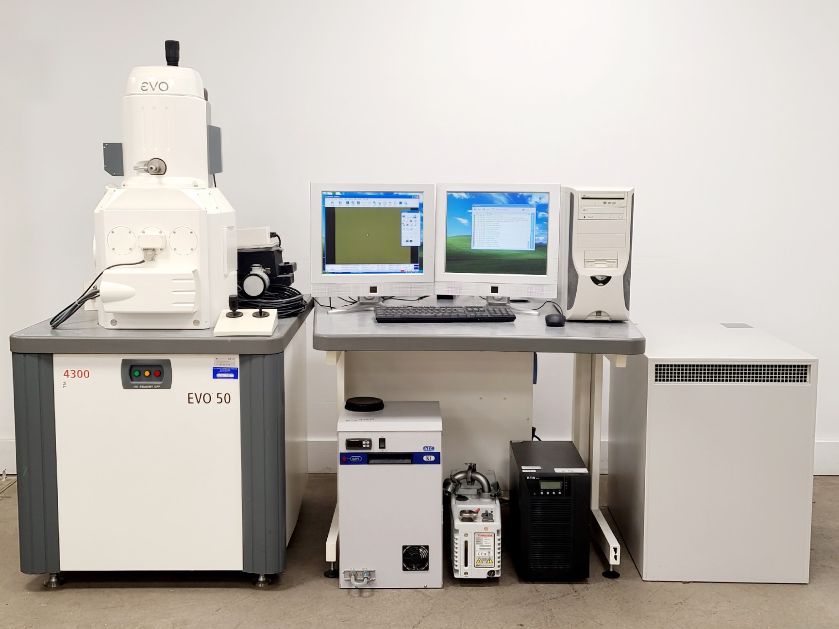 Image of Zeiss Evo50 SEM W/ PCs, ATC KTD2000 Chiller, 2 x XFlash IPL SVE & Accessories