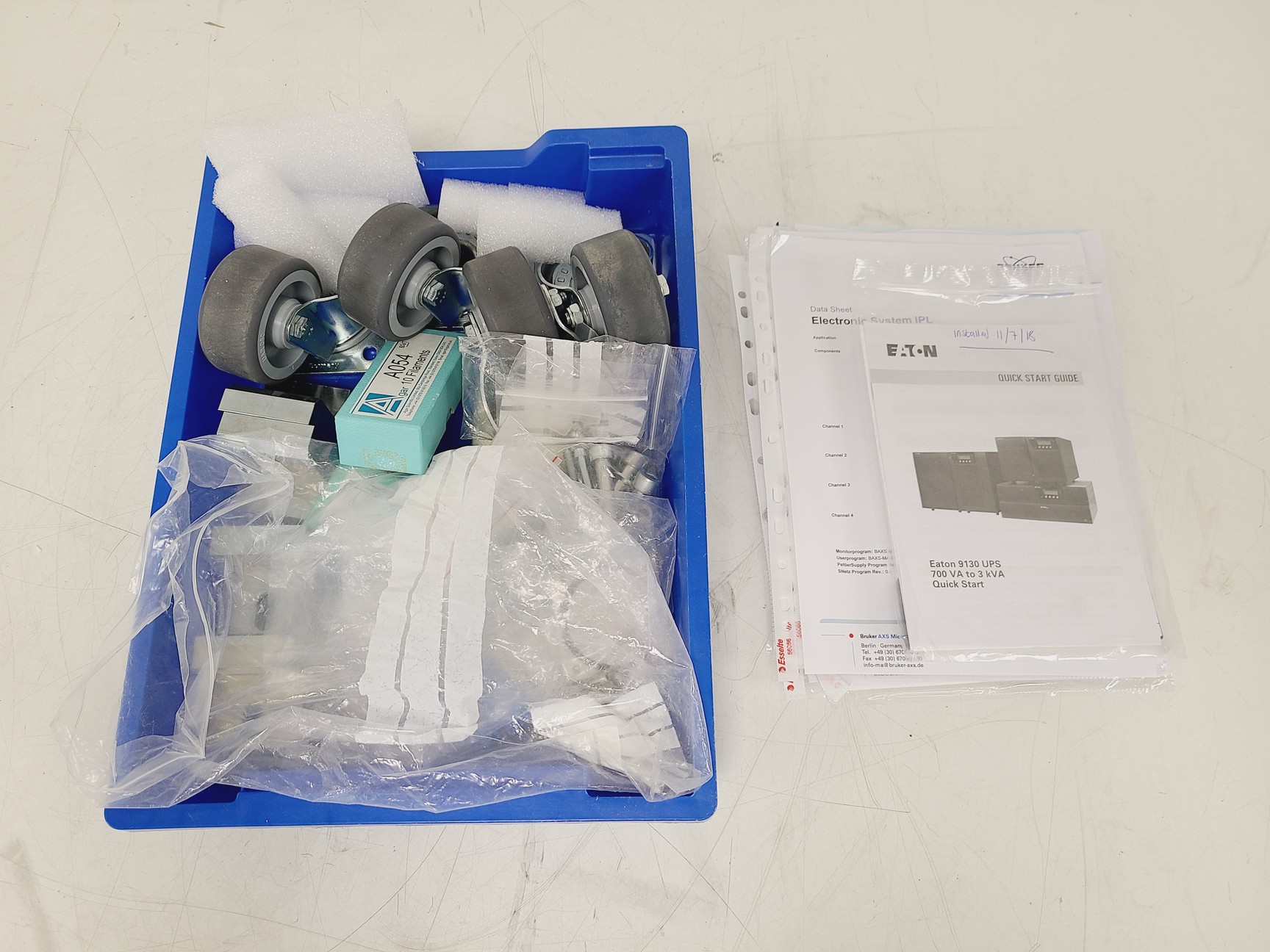 Image of Zeiss Evo50 SEM W/ PCs, ATC KTD2000 Chiller, 2 x XFlash IPL SVE & Accessories