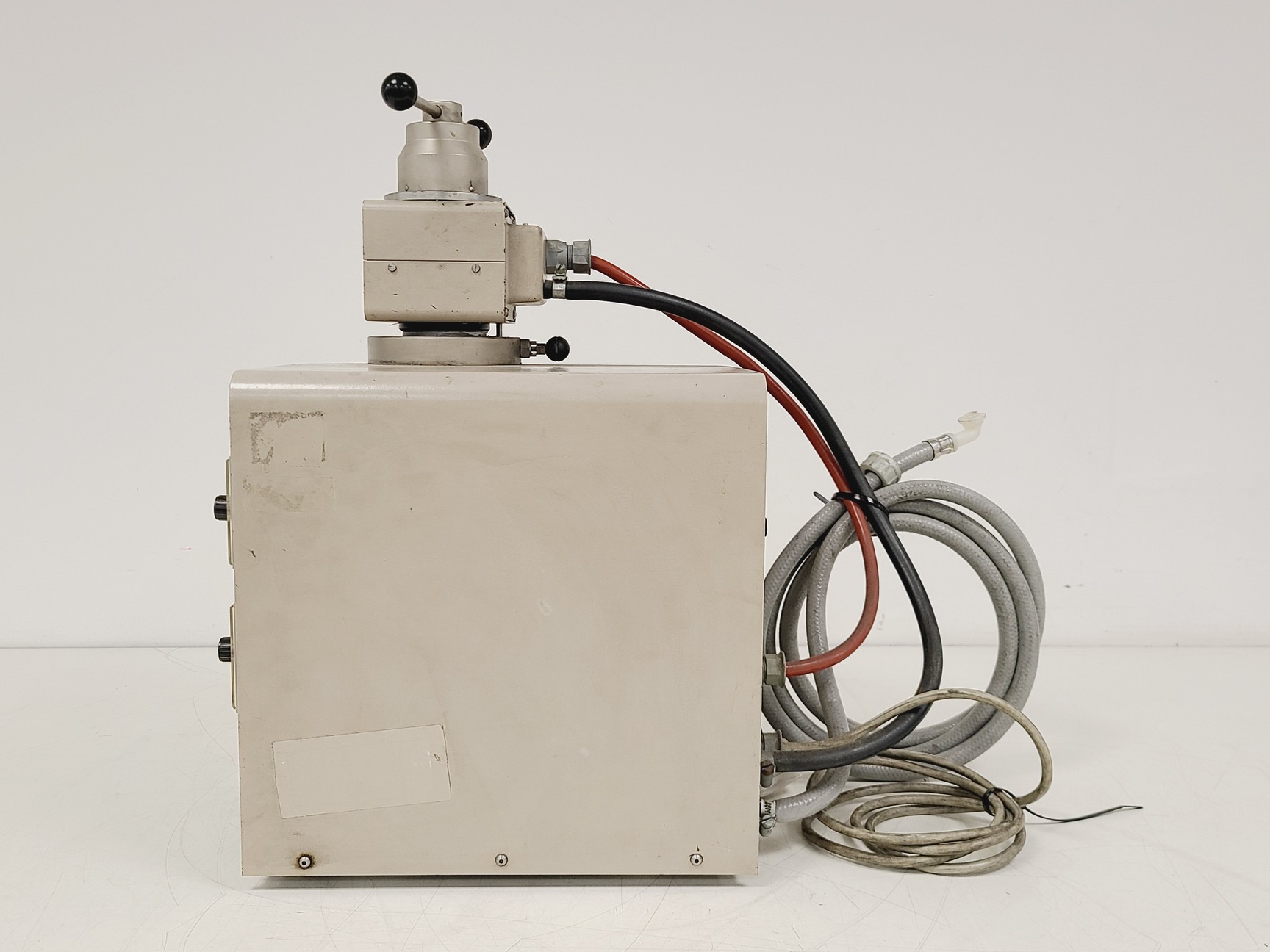 Image of Struers Prontopress-2 Automatic Metallographic Mounting Press