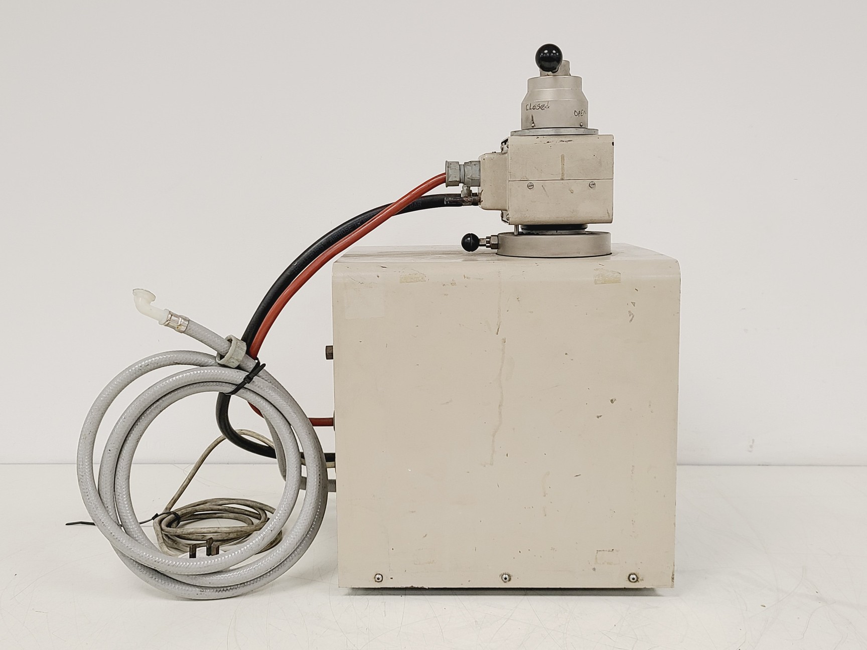 Image of Struers Prontopress-2 Automatic Metallographic Mounting Press