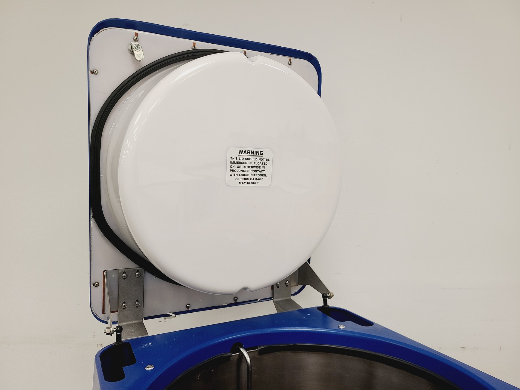 Image of Taylor-Wharton K Series Model 10K Cryostorage System