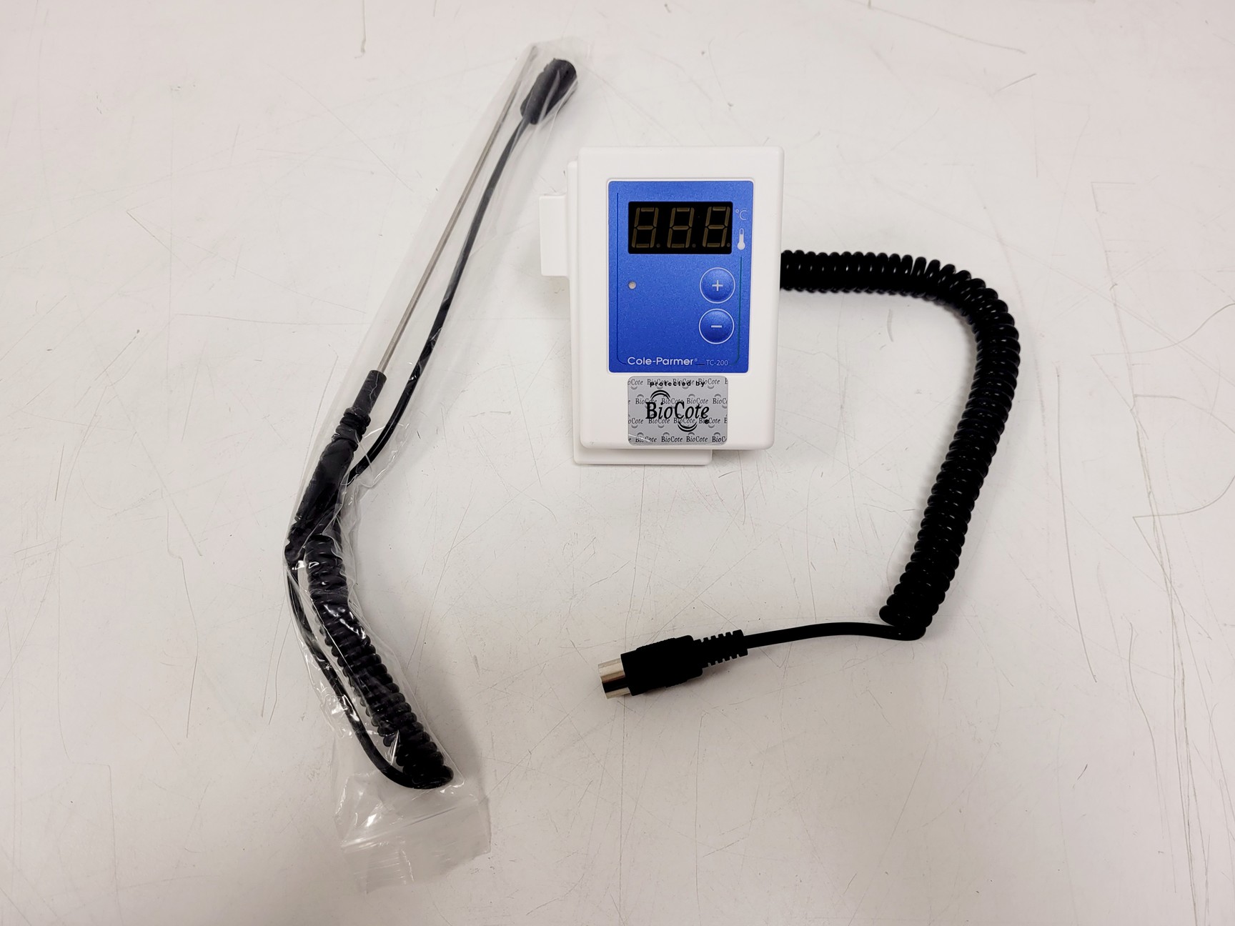 Image of 10 x Cole-Parmer SCT2 Temperature Controllers